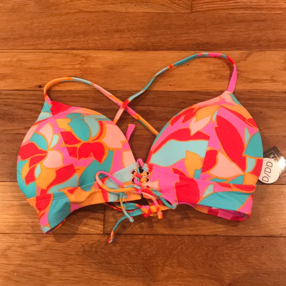 Bikini top.